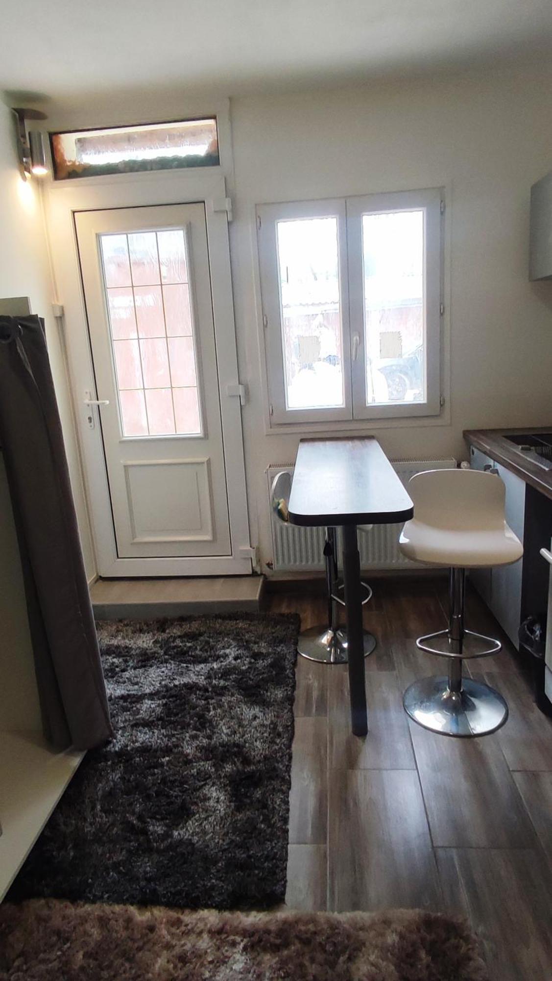 Studio Pour Une Deux Personnes La Courneuve Εξωτερικό φωτογραφία